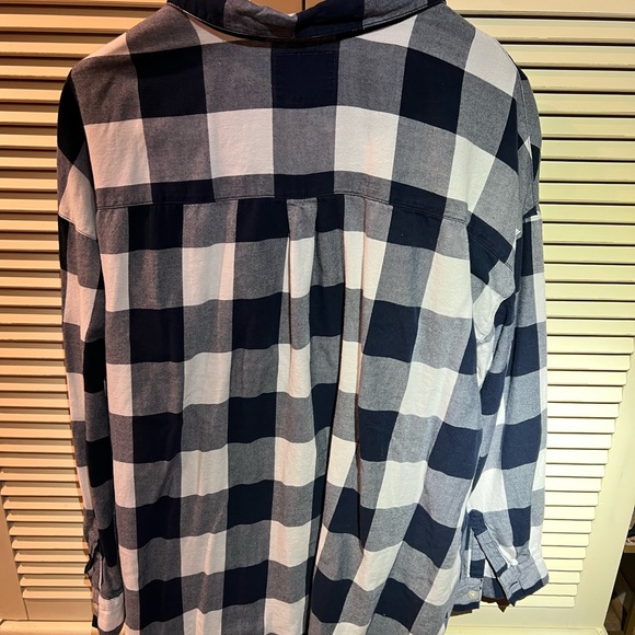 Old Navy Blue and White Plaid Shirt - Picture 3 of 3